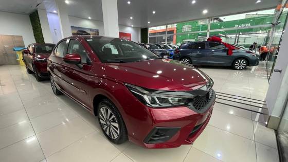 HONDA CITY 1.5 i-VTEC FLEX HATCH LX CVT